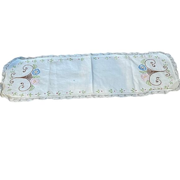 Vintage Handsewn Embroidered Floral Dresser Scarf Table Runner - Picture 2 of 13